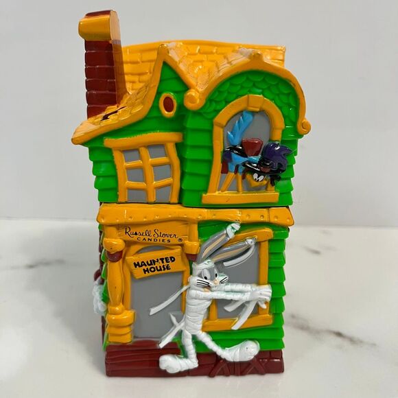 Russell Stover Looney Tunes Haunted House Halloween Candy Bank Vintage 1997 - Picture 1 of 11